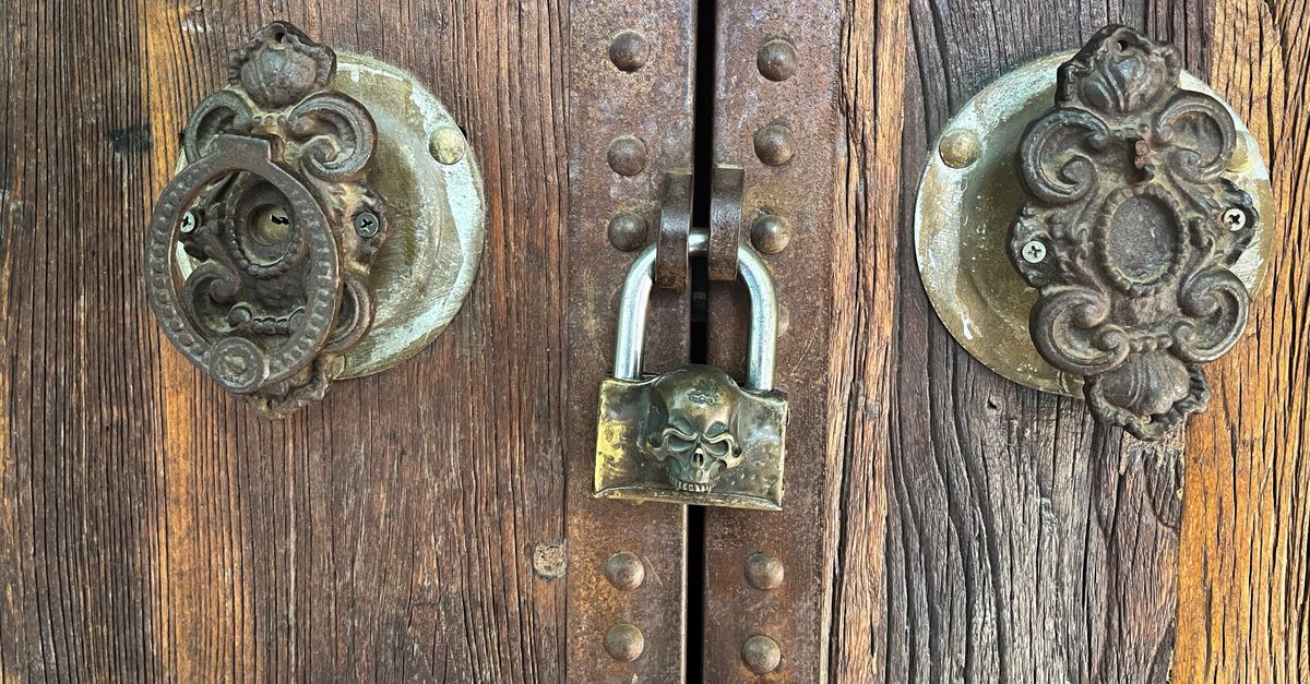 Deadbolt Installation Options: From Single-Cylinder to Mortise Lock Systems — King Locksmith NYC